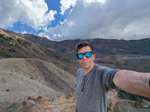 Roques de García hike ended with a beautiful view of distant mountains